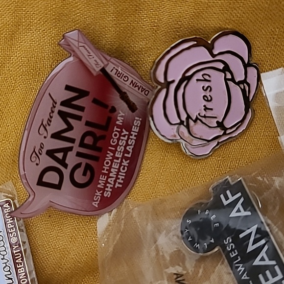 Group of Pins - Picture 4 of 5